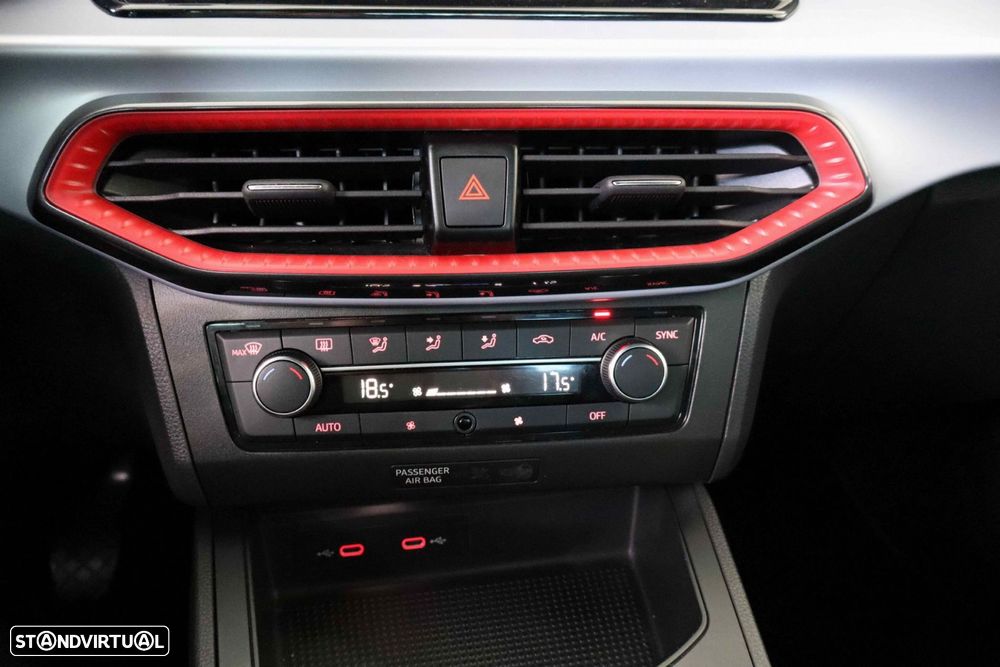 SEAT Ibiza 1.0 TSI FR - 33