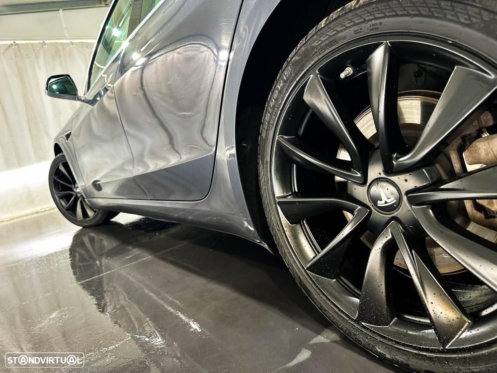 Tesla Model 3 Long-Range Dual Motor AWD - 8