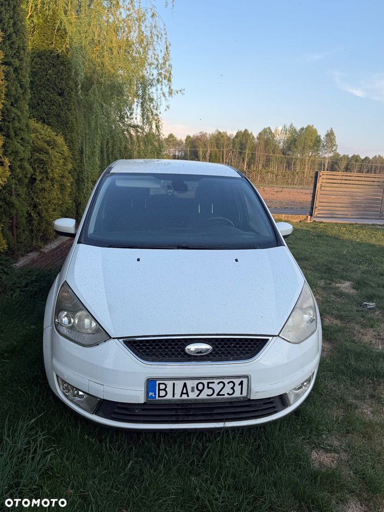 Ford Galaxy - 1