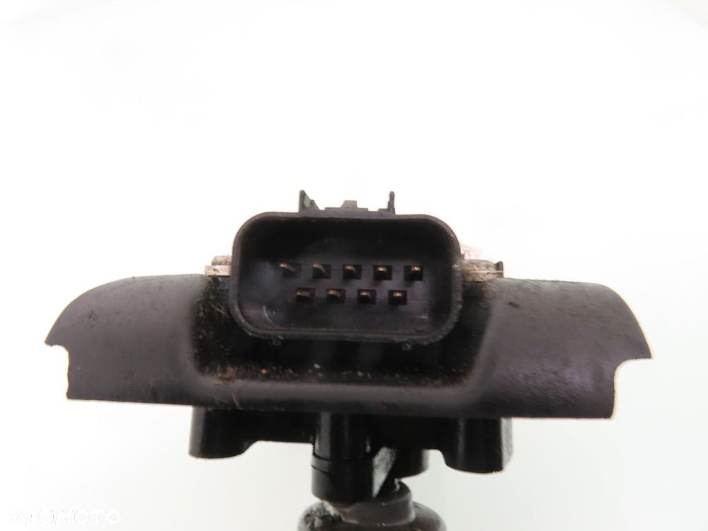 CEWKA OPEL VECTRA C GTS 2.2 Z 22 SE - 2