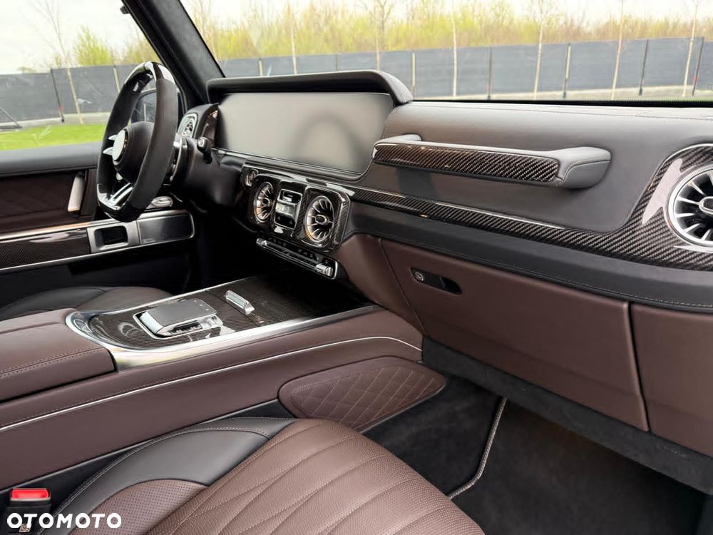 Mercedes-Benz Klasa G AMG 63 - 16