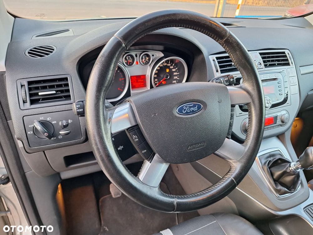 Ford Kuga 2.0 TDCi Individual - 22