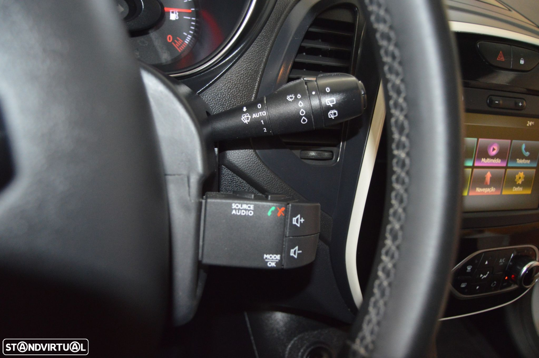 Renault Captur 0.9 TCE Exclusive - 32