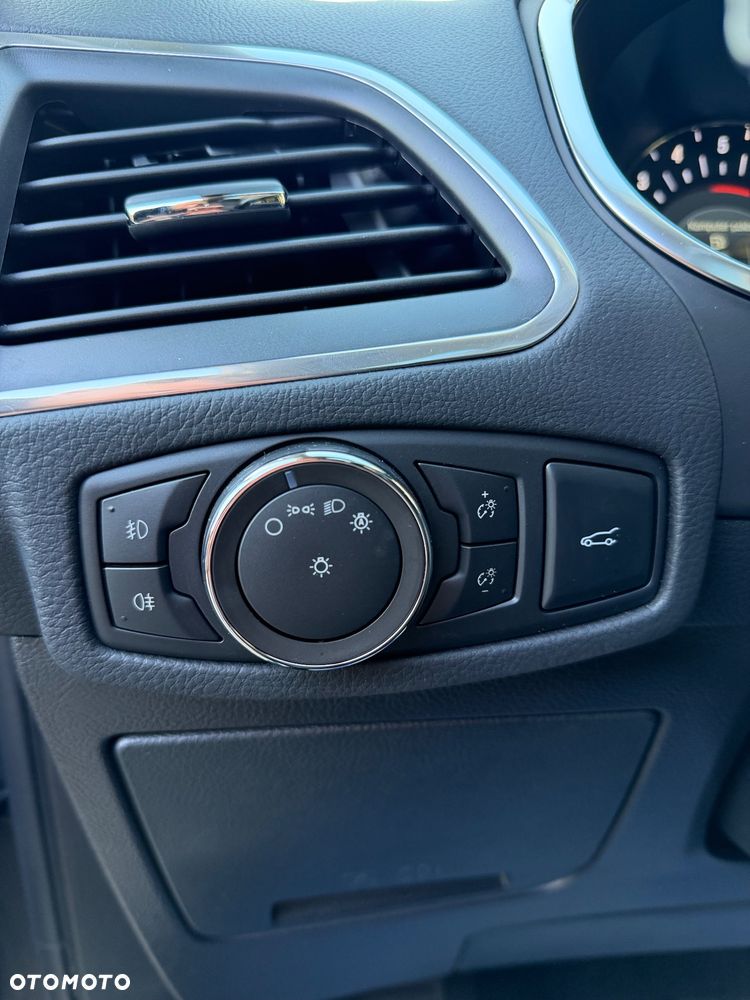 Ford S-Max 2.0 EcoBlue Titanium - 33