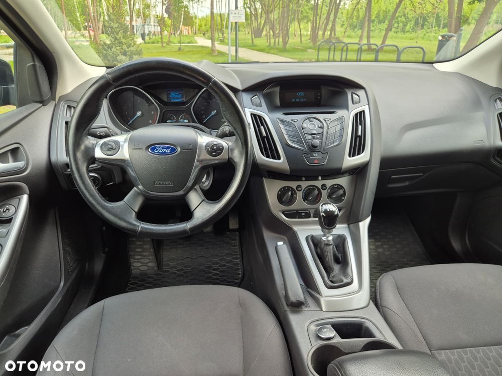 Ford Focus 1.6 TDCi Trend - 19