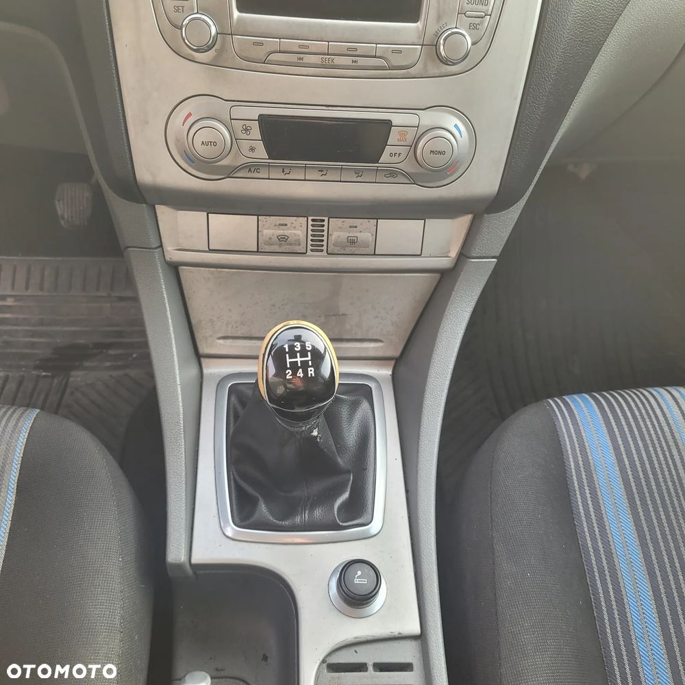 Ford Focus 1.6 TDCi DPF Trend - 23