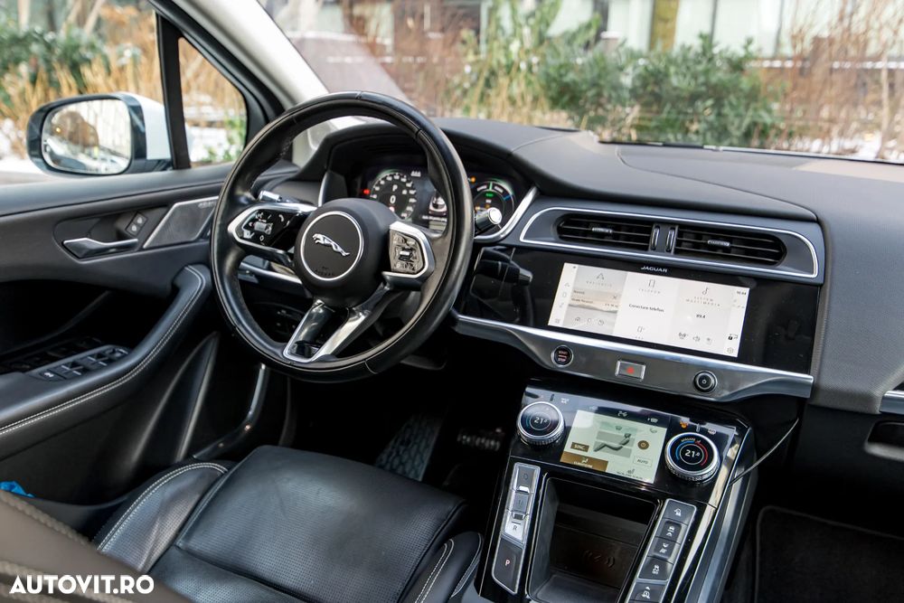 Jaguar I-Pace HSE - 27