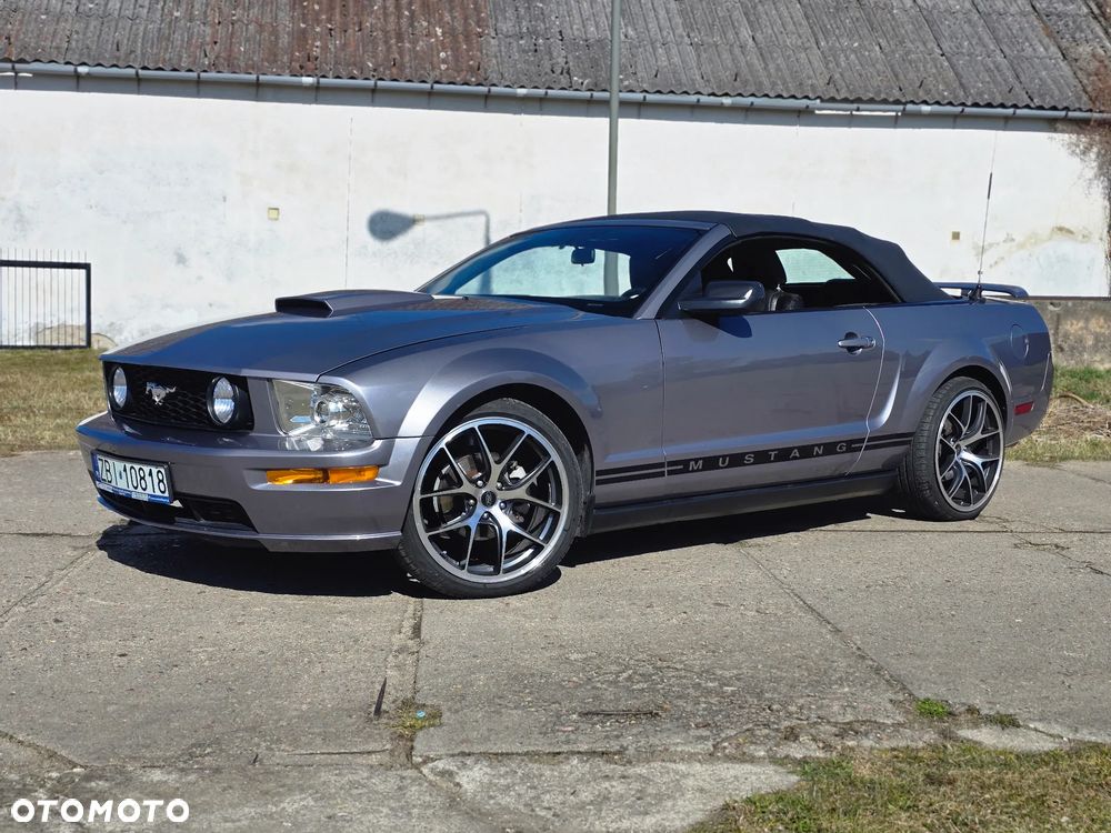 Ford Mustang - 12
