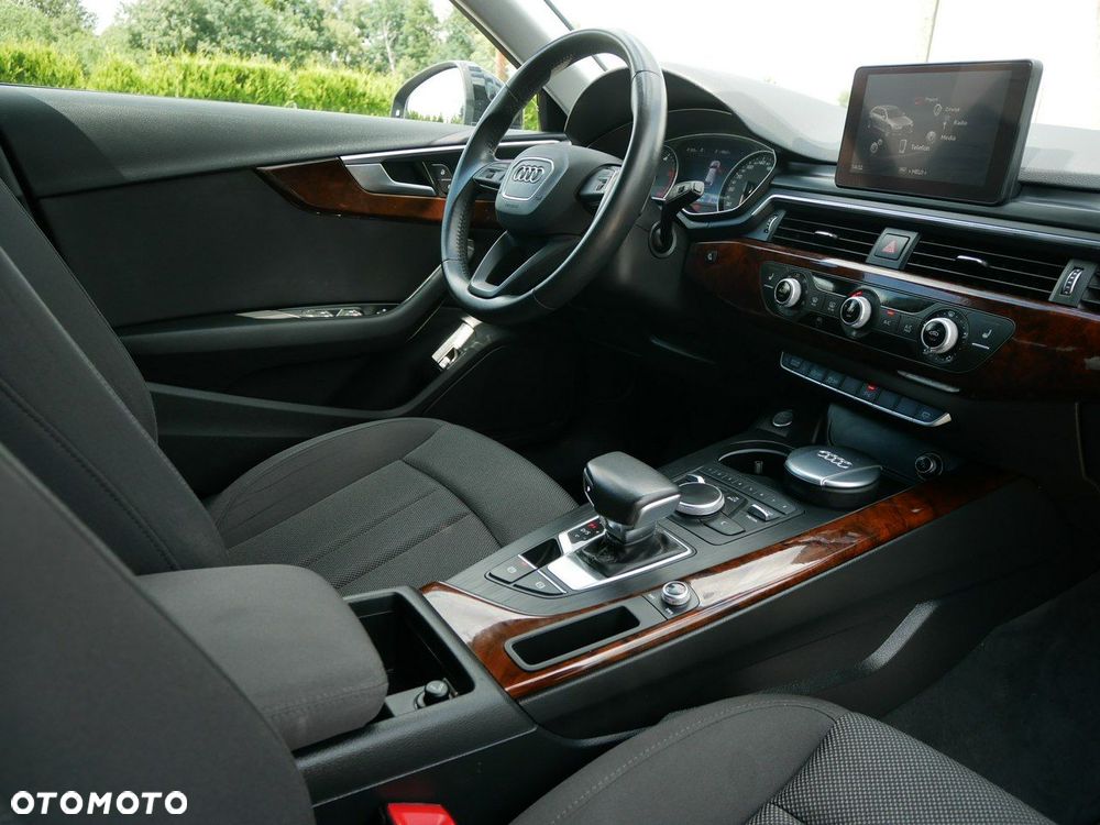 Audi A4 Avant - 7