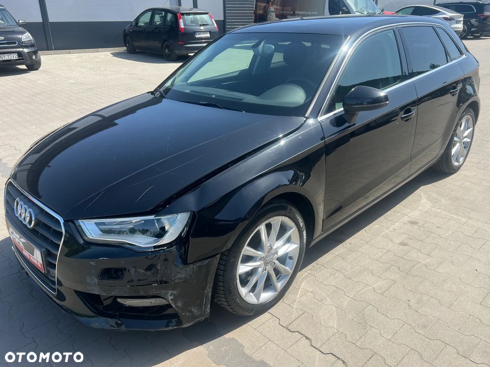 Audi A3 Sportback - 2