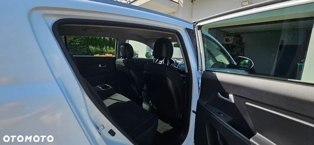 Kia Sportage 1.6 GDI S 2WD - 10