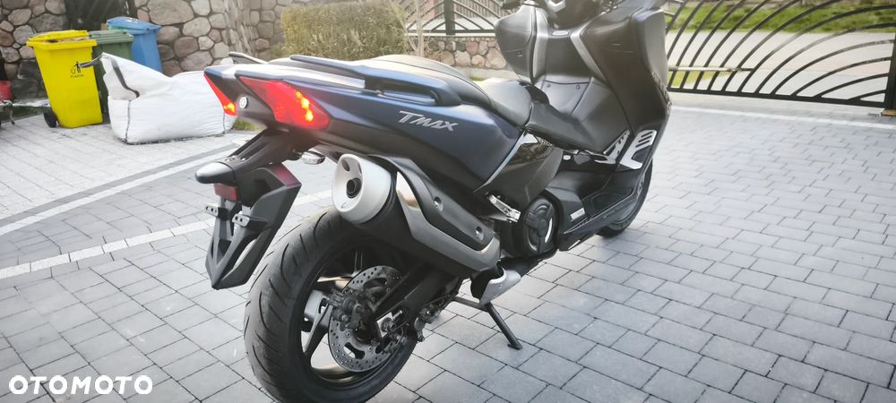 Yamaha Tmax - 5