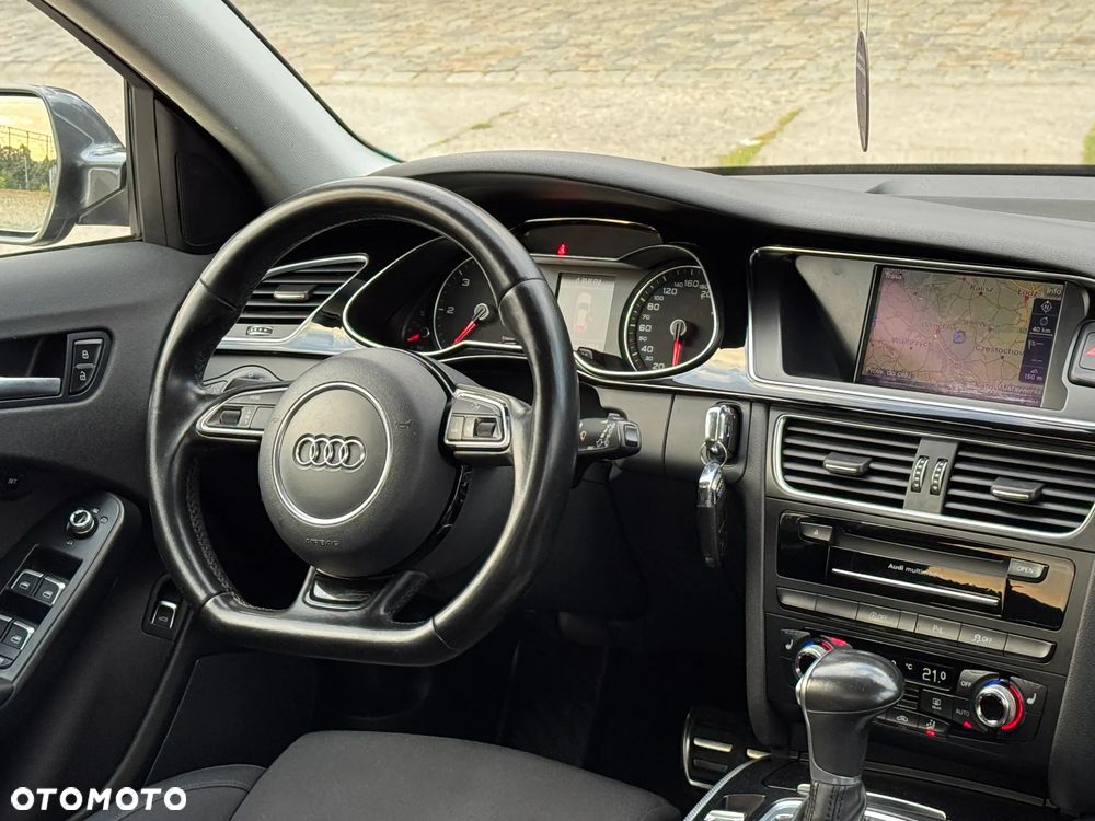 Audi A4 Avant 2.0 TDI DPF clean diesel multitronic S line Sportpaket - 4
