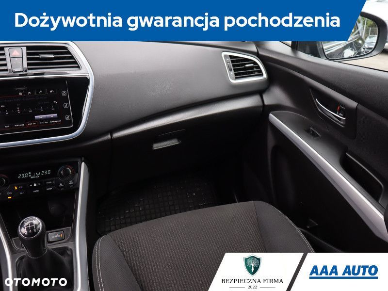 Suzuki SX4 S-Cross - 10