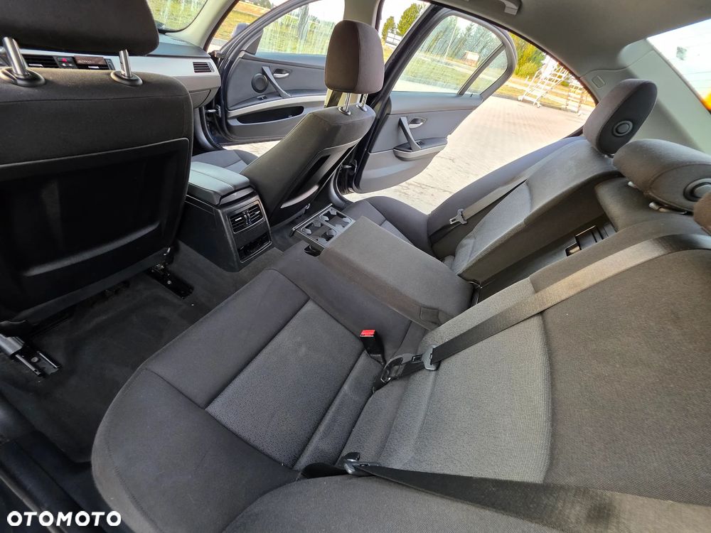 BMW Seria 3 320d - 8