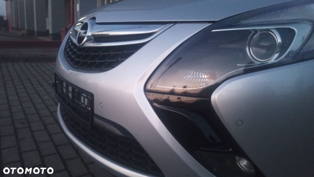 Opel Zafira 2.0 CDTI Cosmo - 9