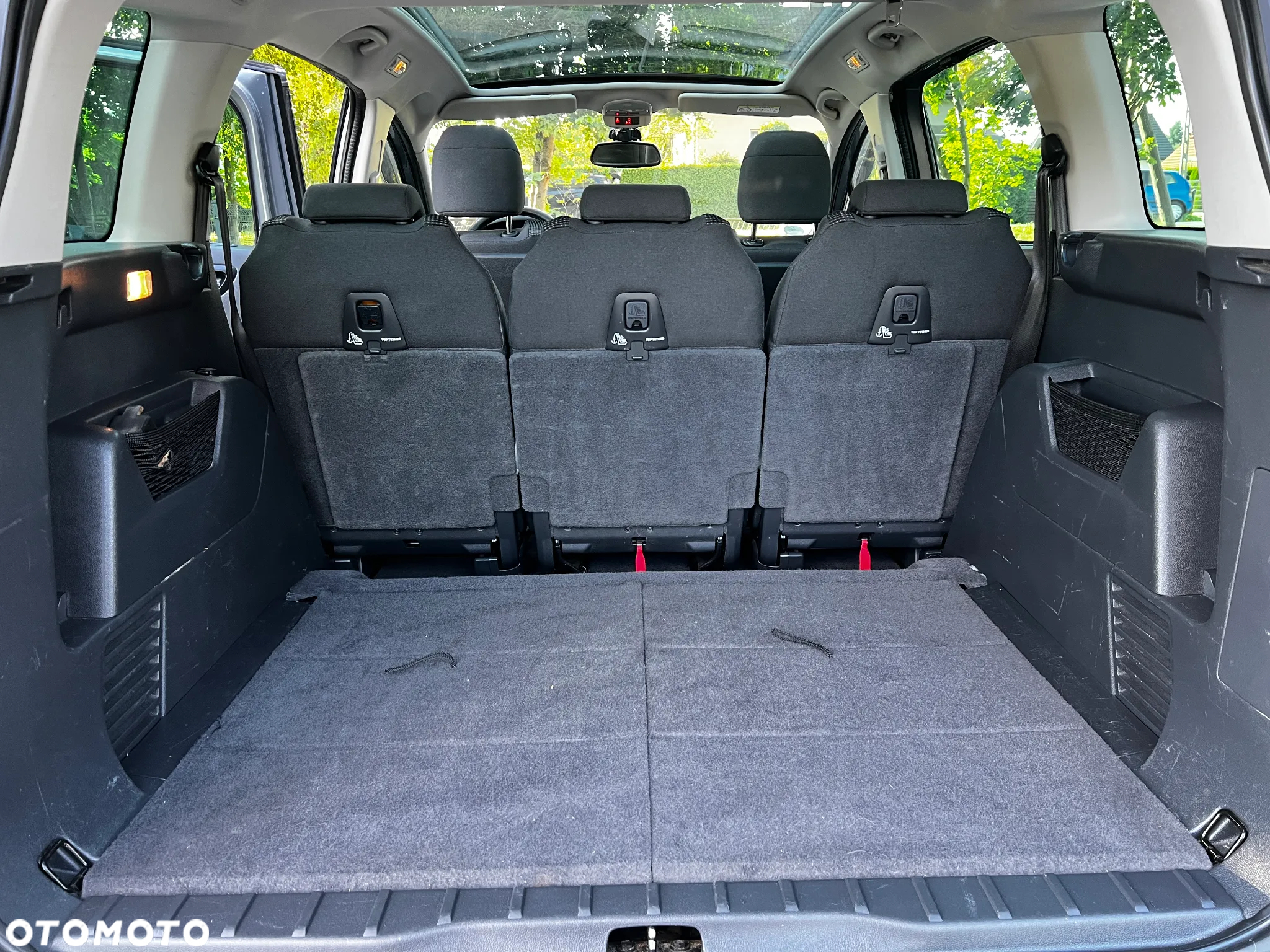 Peugeot 5008 - 11