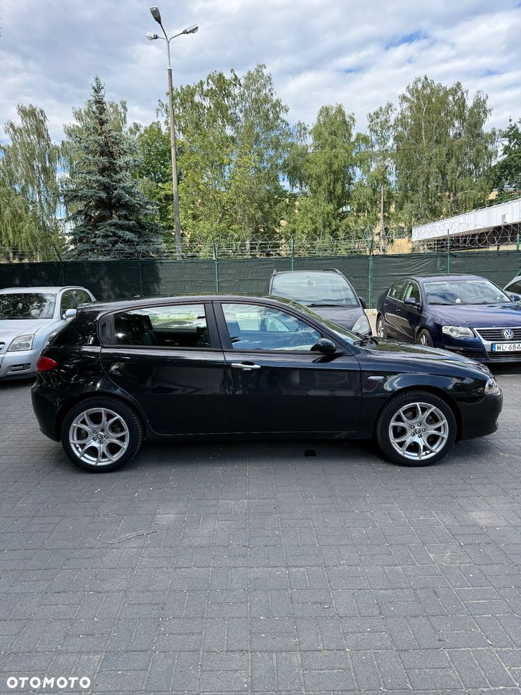Alfa Romeo 147 - 6