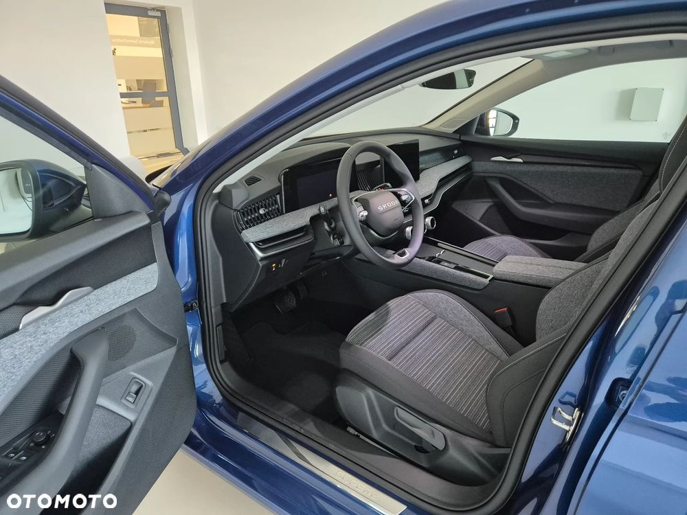 Skoda Superb 2.0 TSI Selection DSG - 10