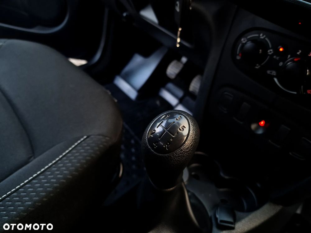 Dacia Sandero 1.0 SCe Ambiance - 17