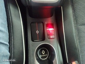 Renault Captur TCe 140 EDC GPF BUSINESS EDITION - 32