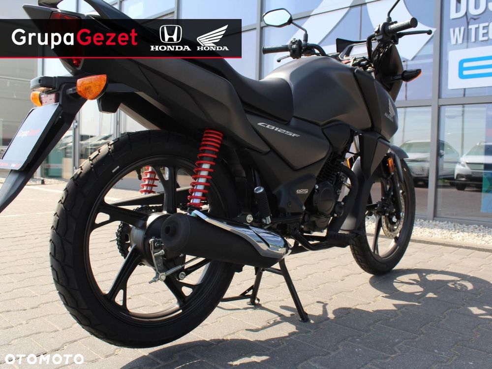 Honda CB - 12