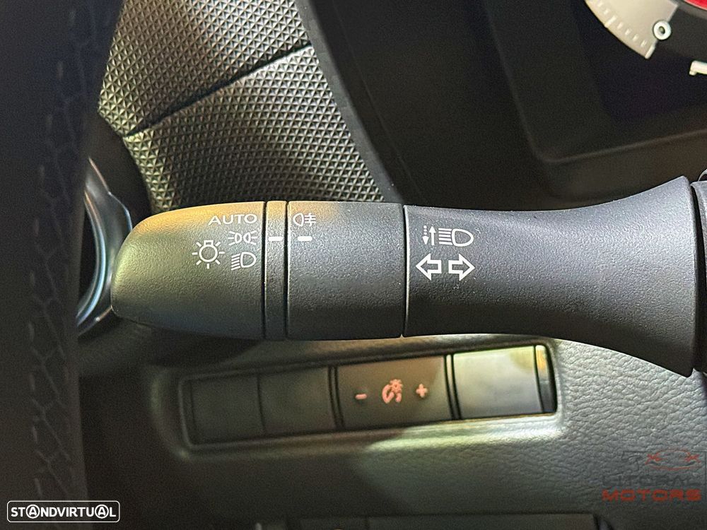 Nissan Juke 1.0 DIG-T N-Connecta NAV. - 24