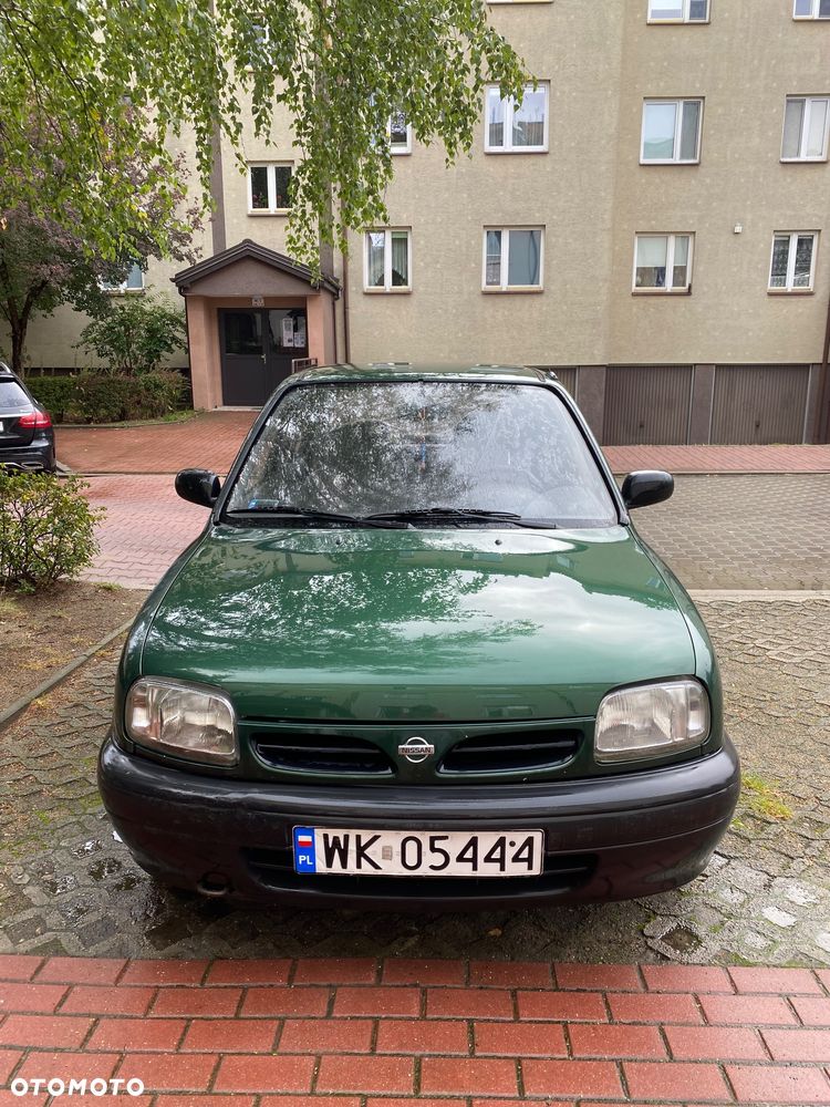 Nissan Micra - 1