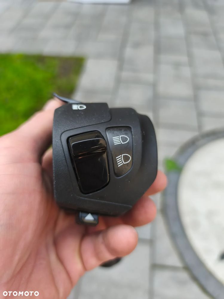 Przełącznik lewy KTM 125 390 RC - 2