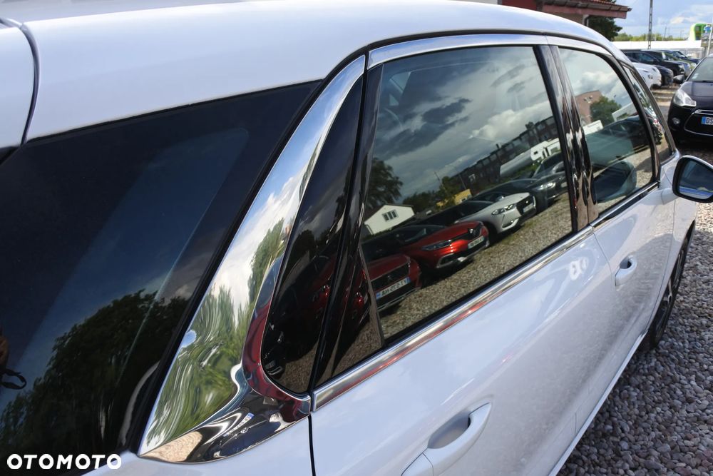 Citroën C4 Picasso BlueHDi 150 EAT6 Exclusive - 28