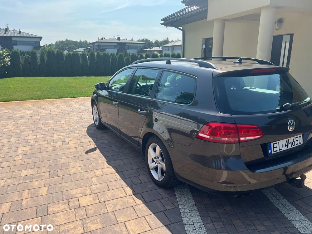 Volkswagen Passat 2.0 TDI Comfortline DSG - 18