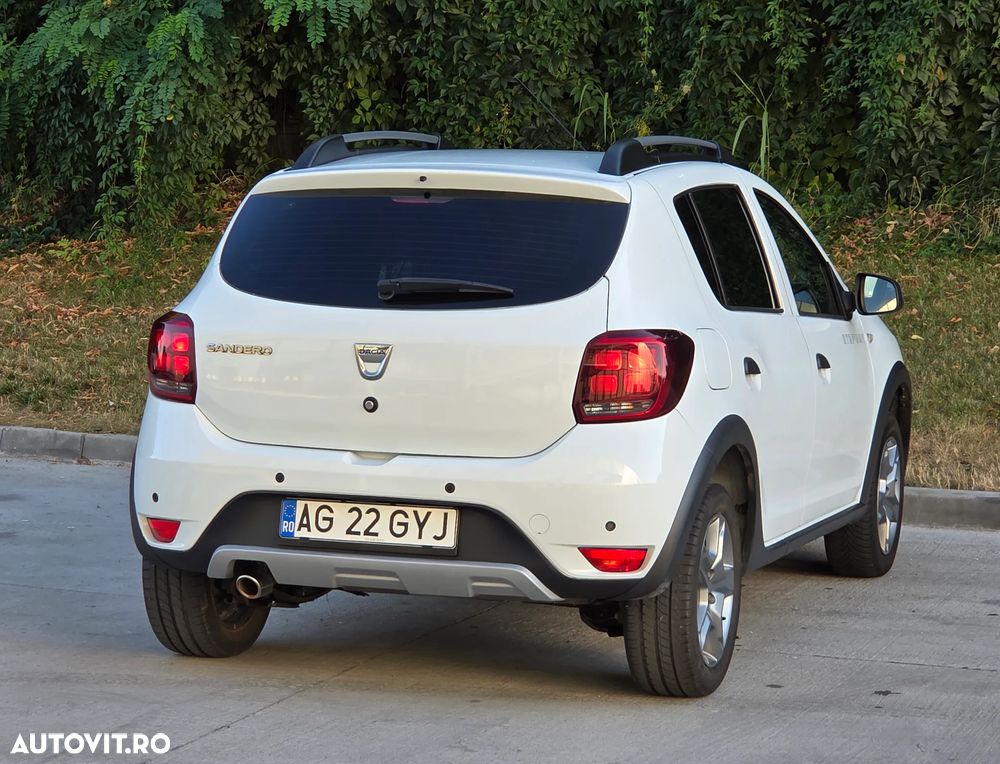Dacia Sandero Stepway Blue dCi 95 Prestige - 12