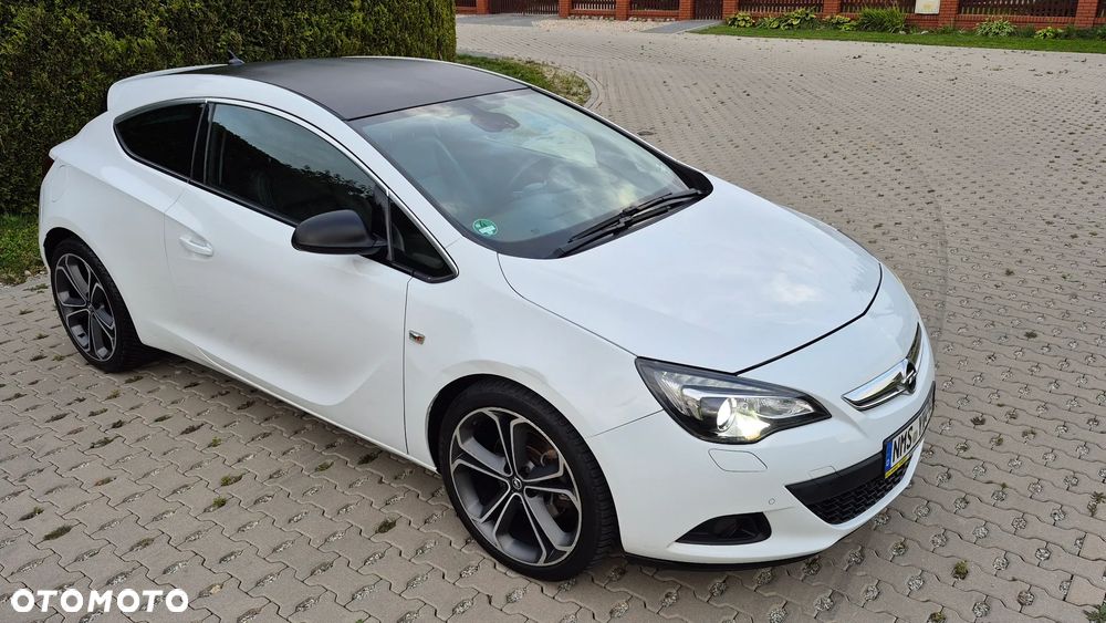 Opel Astra 1.6 Turbo Sport - 22