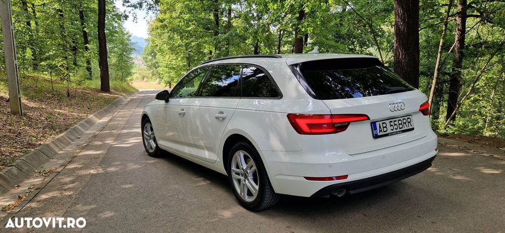 Audi A4 Avant 2.0 TDI S tronic - 9