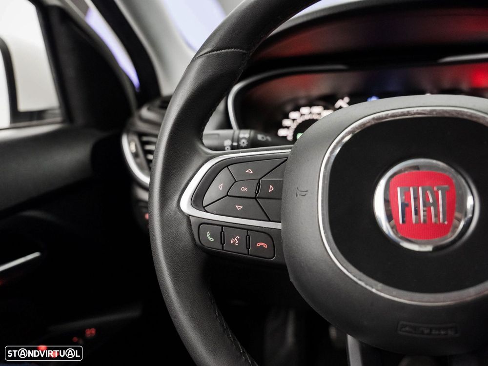 Fiat Tipo Station Wagon 1.3 M-Jet Lounge - 17