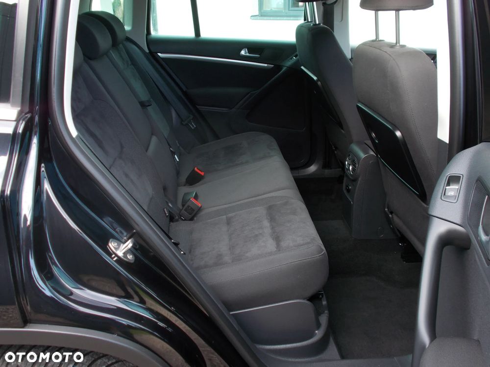 Volkswagen Tiguan 2.0 TDI 4Mot R-Style DSG - 10