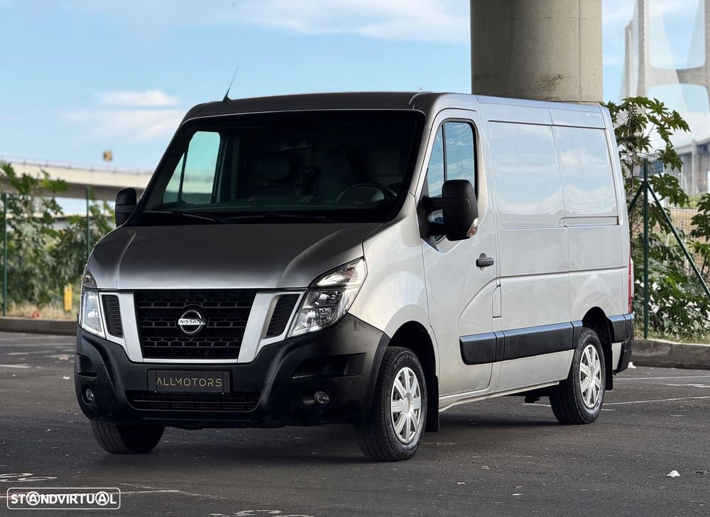 Nissan NV400 c/ plataforma elevatória - 2