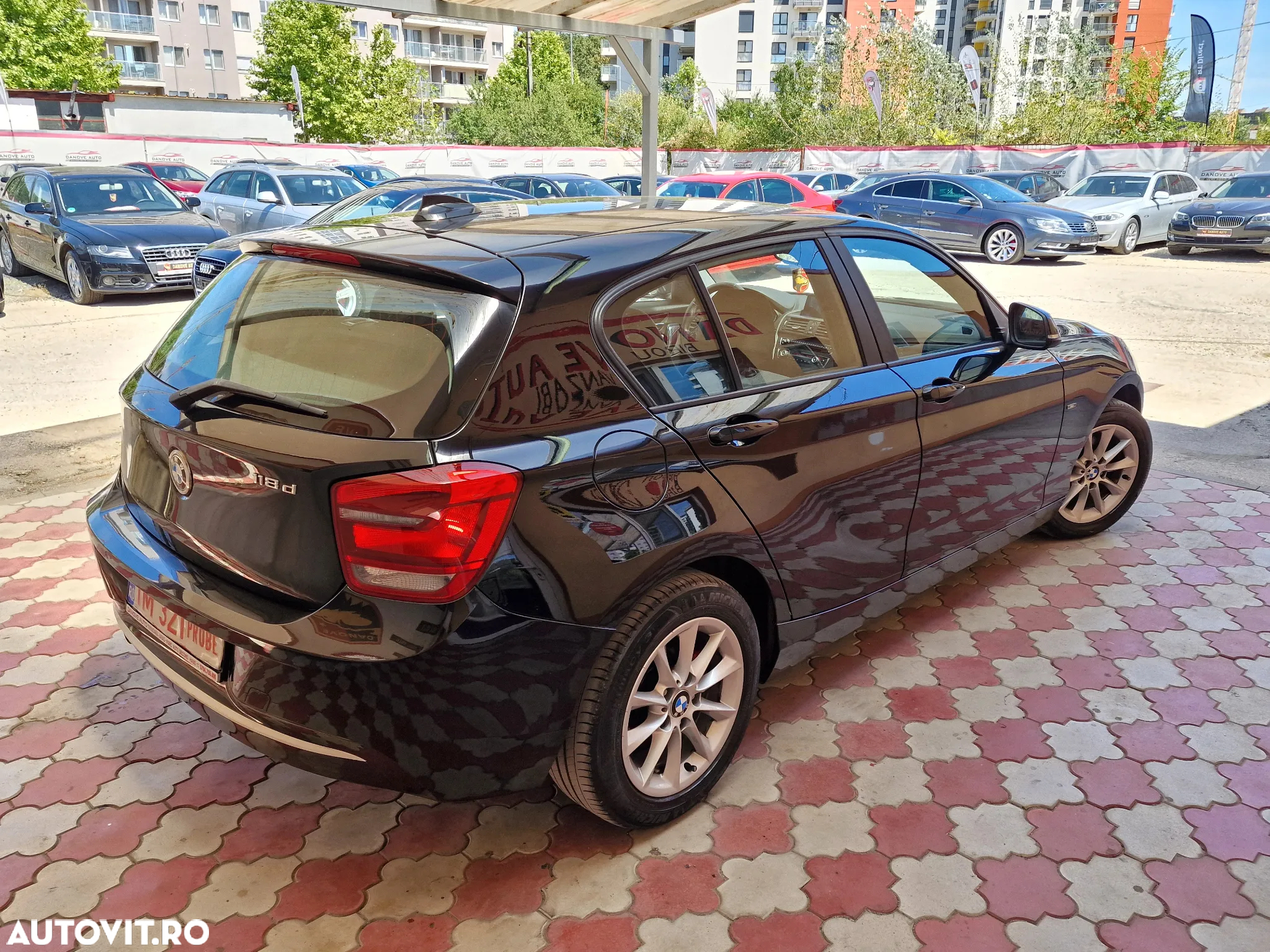 BMW Seria 1 118d - 5