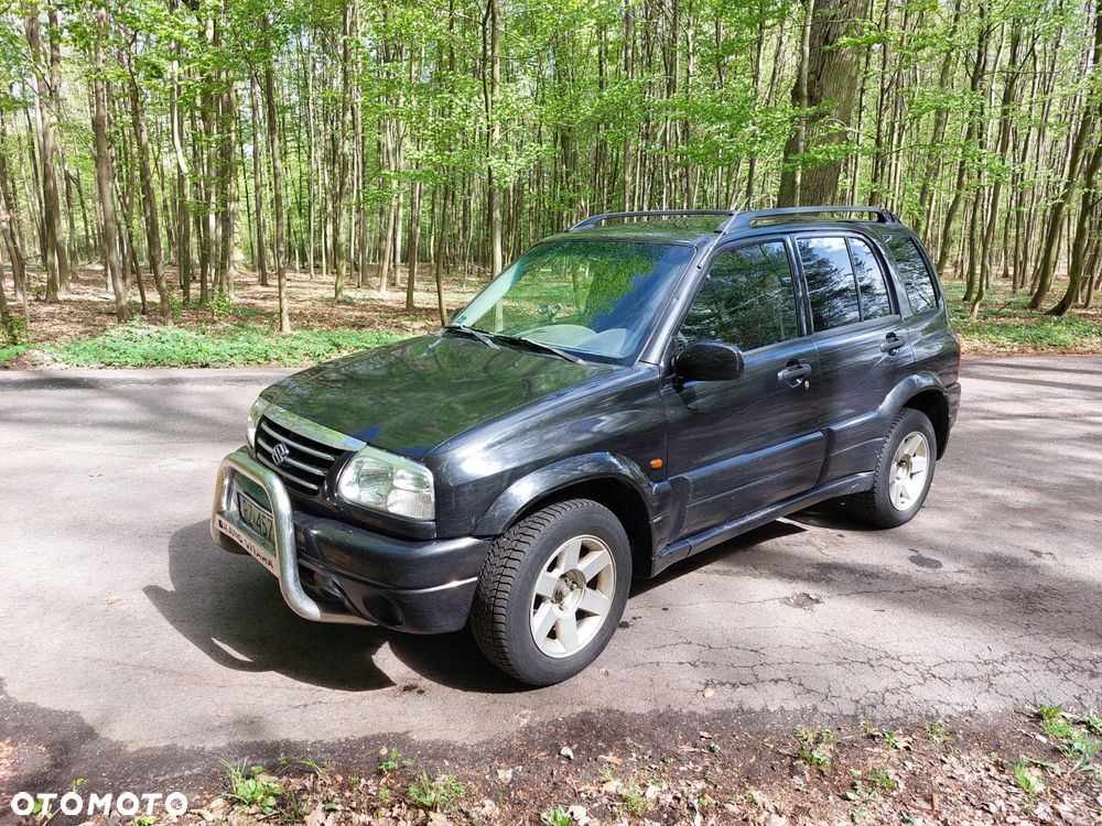 Suzuki Grand Vitara 2.0 - 3