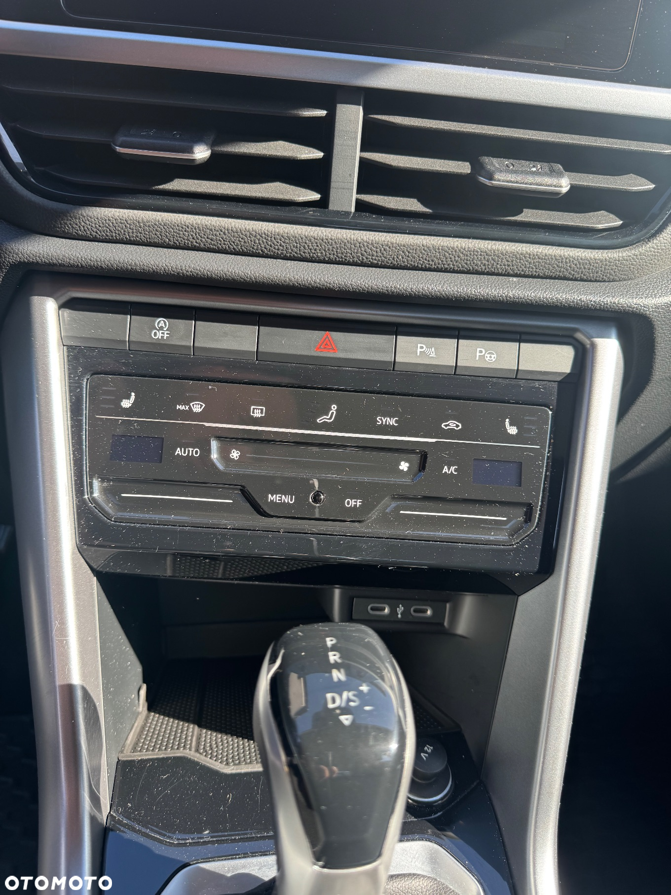 Volkswagen T-Roc 1.5 TSI Life DSG - 8