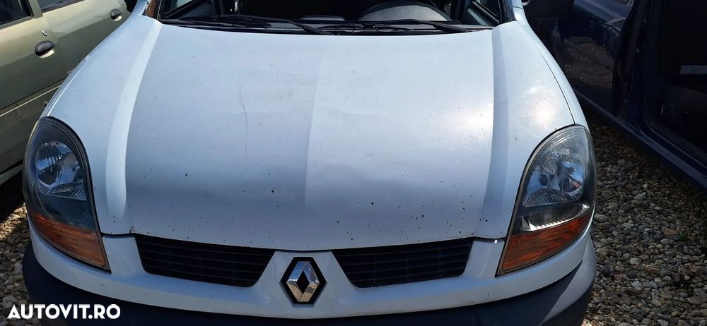 FAR FATA STANGA /DREAPTA RENAULT KANGOO AN 2004 - 1