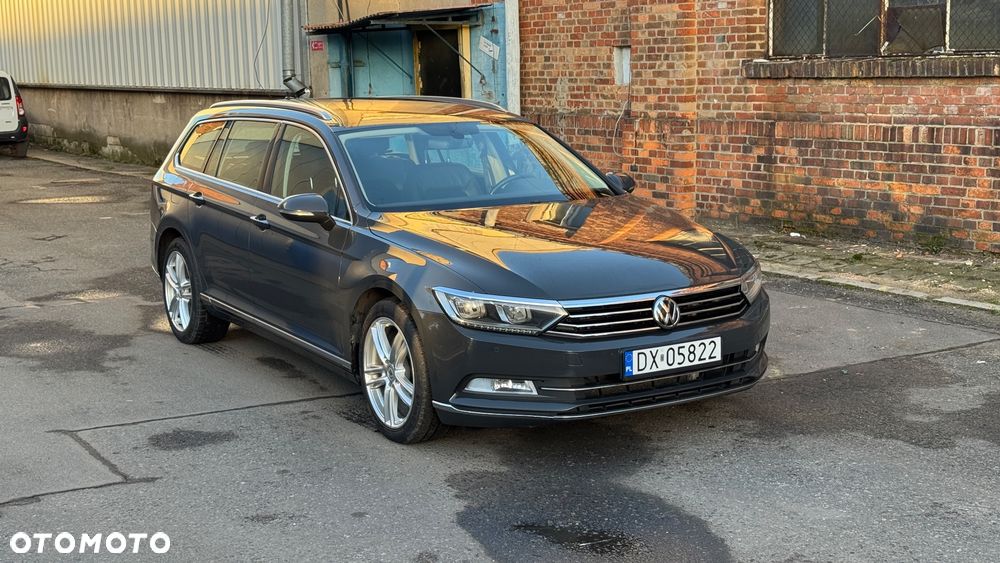 Volkswagen Passat 2.0 TDI (BlueMotion Technology) DSG Highline - 3