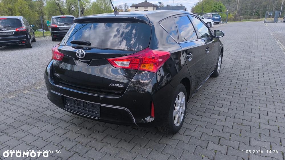 Toyota Auris 1.33 VVT-i Terra - 8
