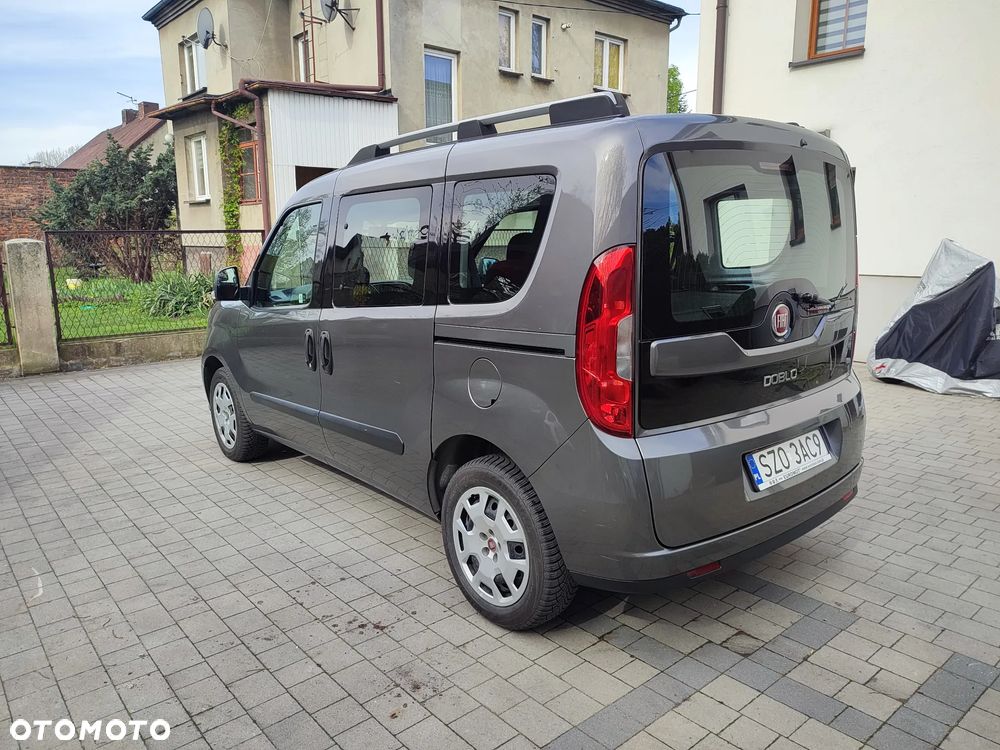 Fiat Doblo 1.4 T-Jet 16V Easy - 12