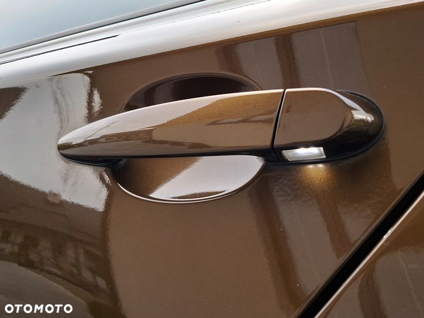 BMW Seria 1 120d DPF Edition Lifestyle - 27