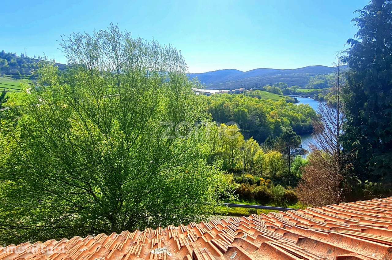 Moradia T4 em Montalegre - Com vistas para o Rio Rabagão - Grande imagem: 3/23