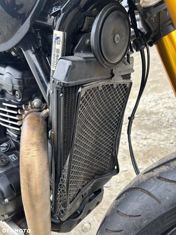Triumph Speed Twin - 10