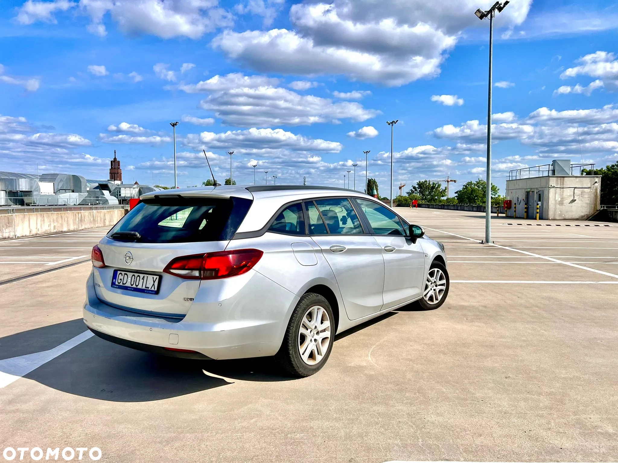 Opel Astra IV 1.6 CDTI Enjoy - 16