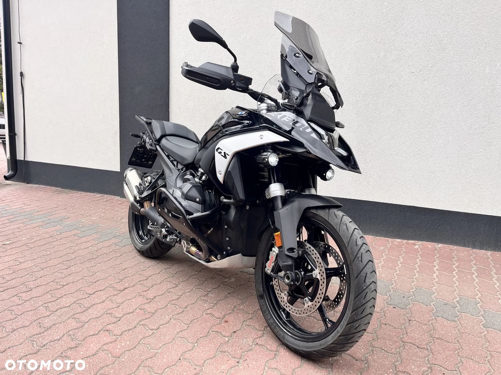 BMW R - 1