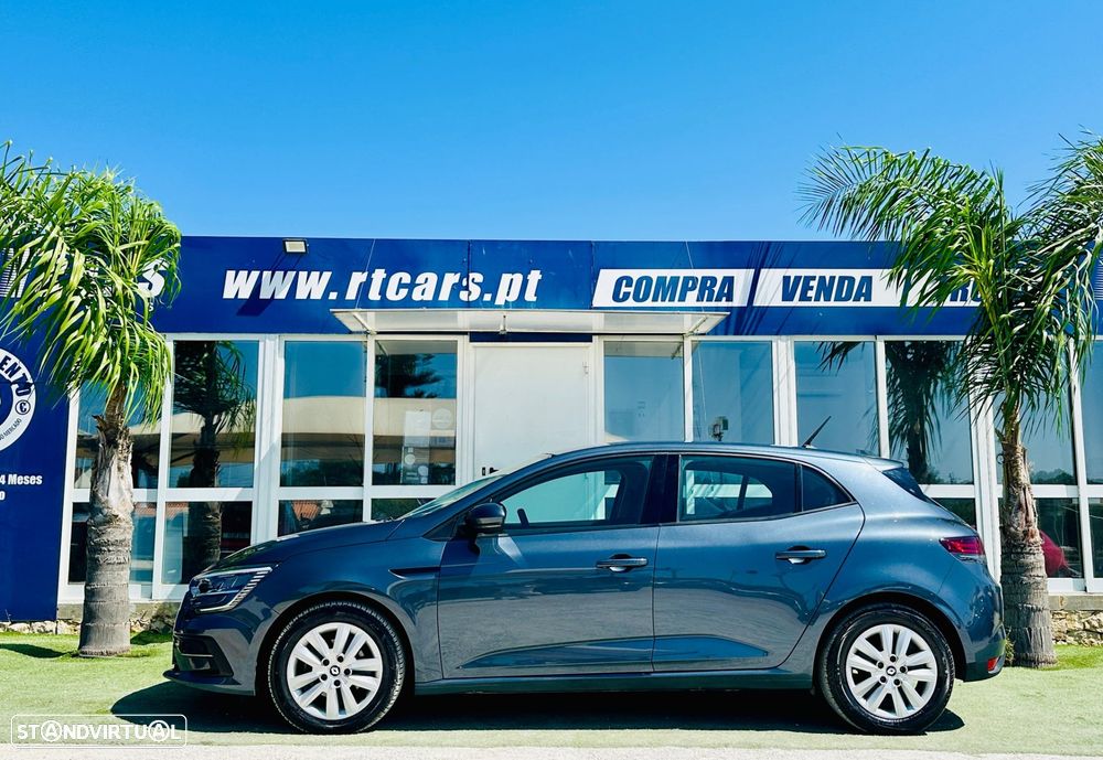 Renault Mégane 1.5 Blue dCi Equilibre EDC - 4
